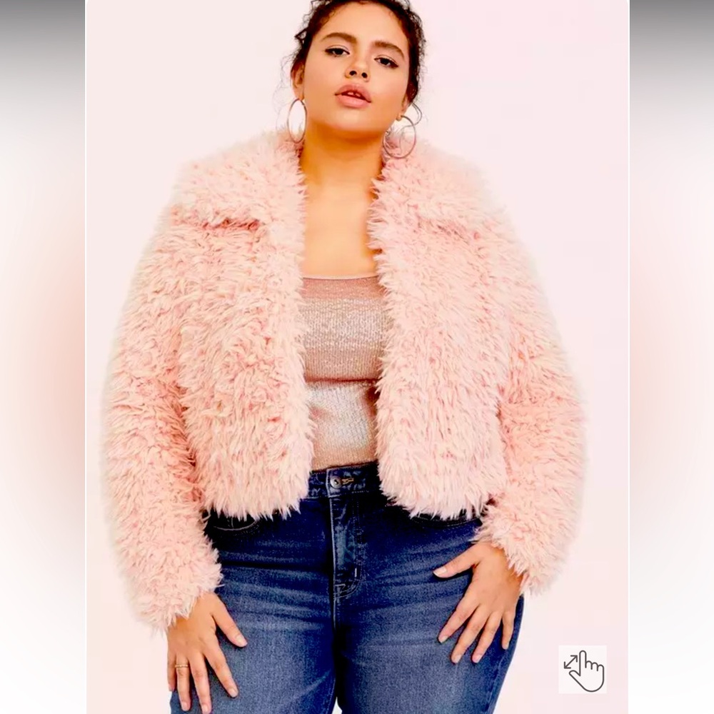 Torrid Sherpa Crop Jacket faux fur baby pink fluffy y2k clueless